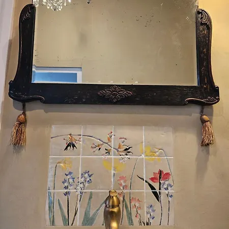 Фермерский дом Logeerderij Tussen Koe & Kroonluchter