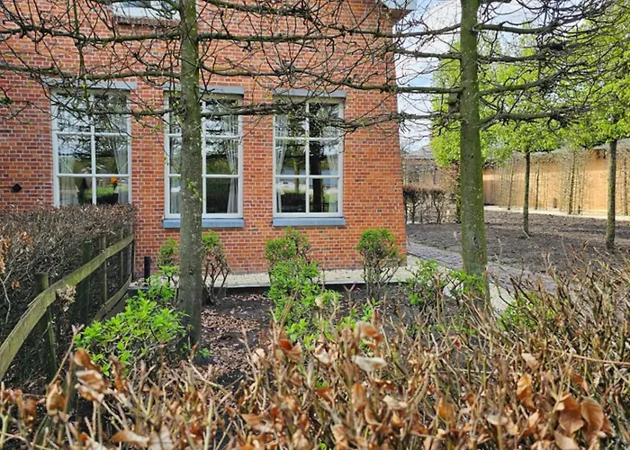 Logeerderij Tussen Koe & Kroonluchter Séjour à la ferme *