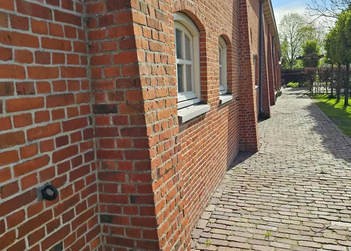 Logeerderij Tussen Koe & Kroonluchter Séjour à la ferme Diessen